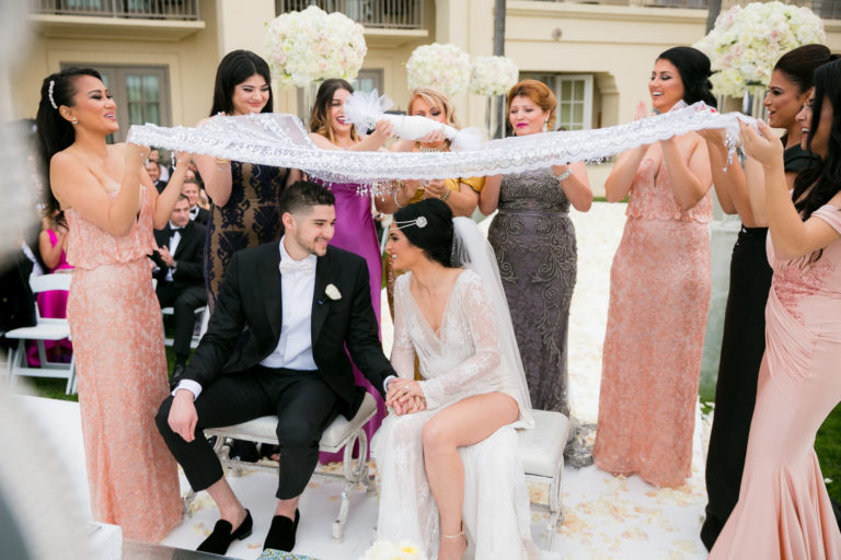 Persian Wedding Traditions | Your Guide to Customs and Rituals