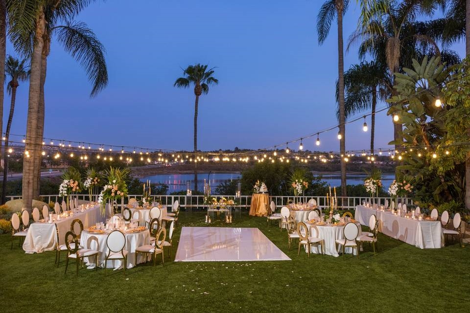 Newport Beach Marriott Bayview Venue Info On Wedding Maps   Newport Beach Marriott Bayview Wedding Venue 