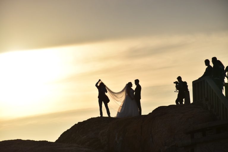 How to Choose a Wedding Photographer