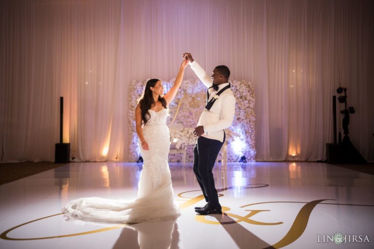 50 Romantic First Dance Songs for Weddings