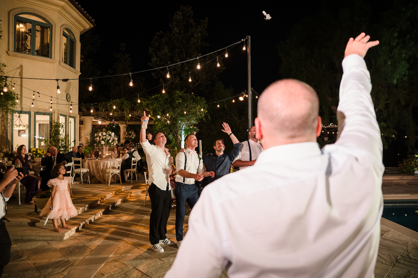 ActionPacked Bouquet and Garter Toss Photos Wedding Maps