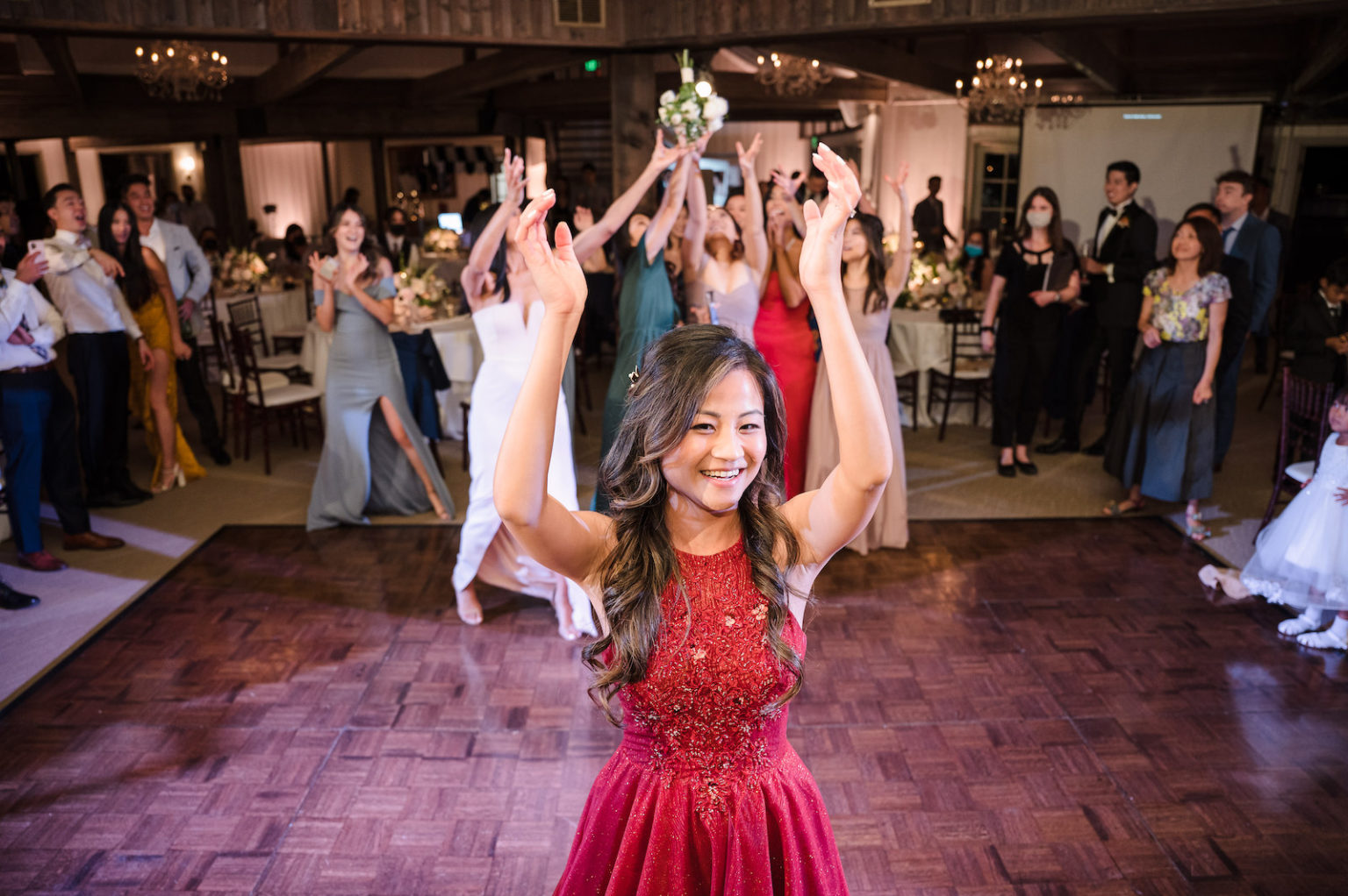 ActionPacked Bouquet and Garter Toss Photos Wedding Maps