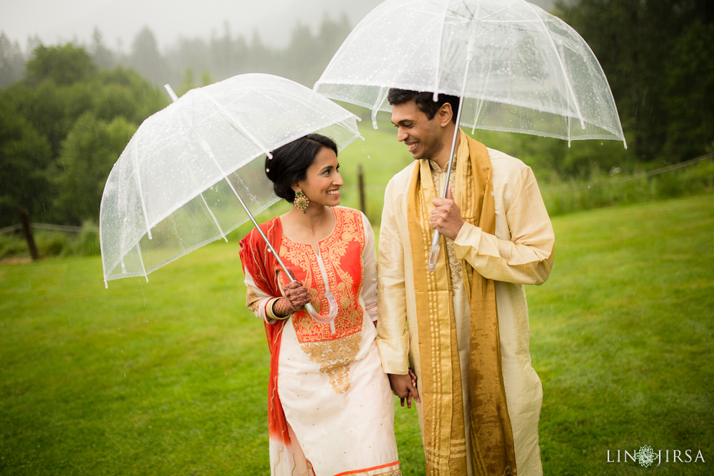 umbrella wedding day