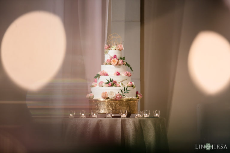 Unique Wedding Cake Ideas to Make You Go Wow
