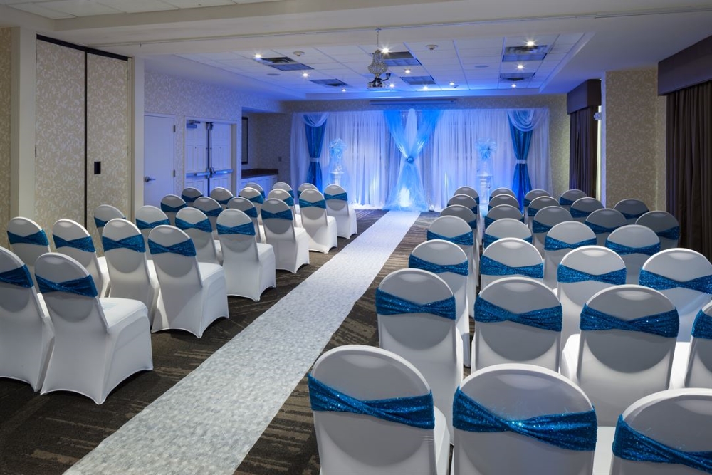 hilton garden inn savannah airport wedding venue